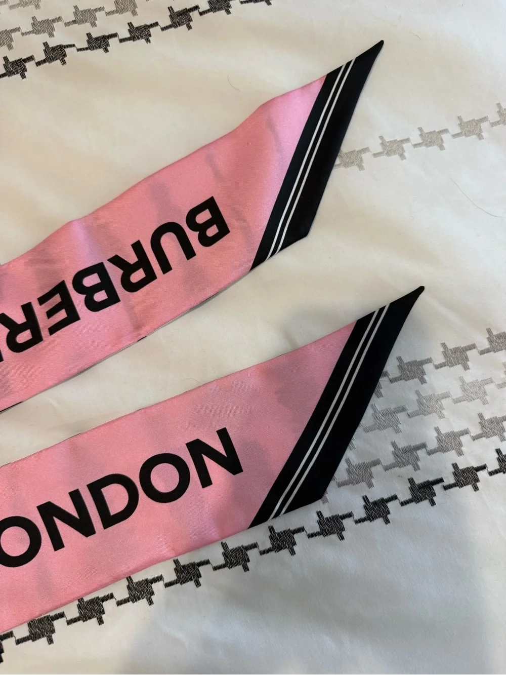Burberry scarf